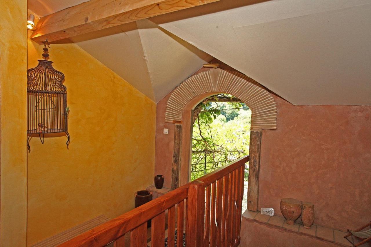 L'Echappee Belle Bed & Breakfast Lacourt Екстериор снимка
